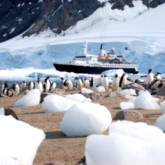 pole-antarctique-expedition-neomare-voyages-iceberg-pole